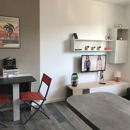 La Plage Superbe Studio Refait A Neuf Calais Kültér fotó