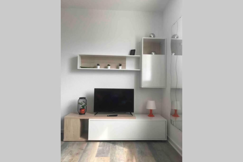 La Plage Superbe Studio Refait A Neuf Calais Kültér fotó